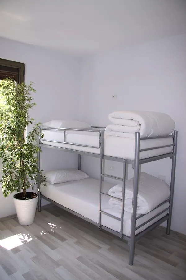 Art Hostel Tirana