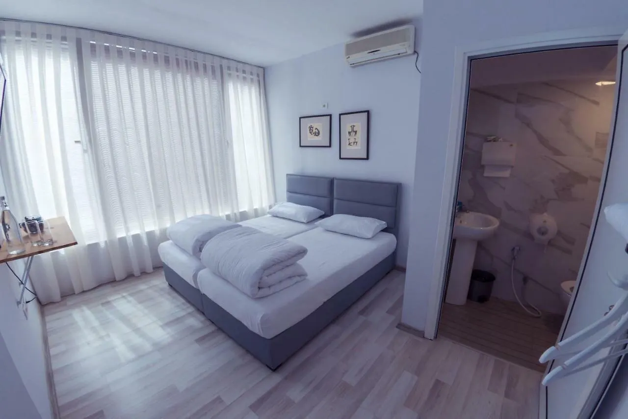 Art Hostel Τίρανα Αλβανία